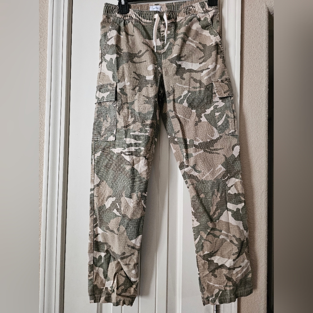Old Navy Boys Camo Cargo Pants